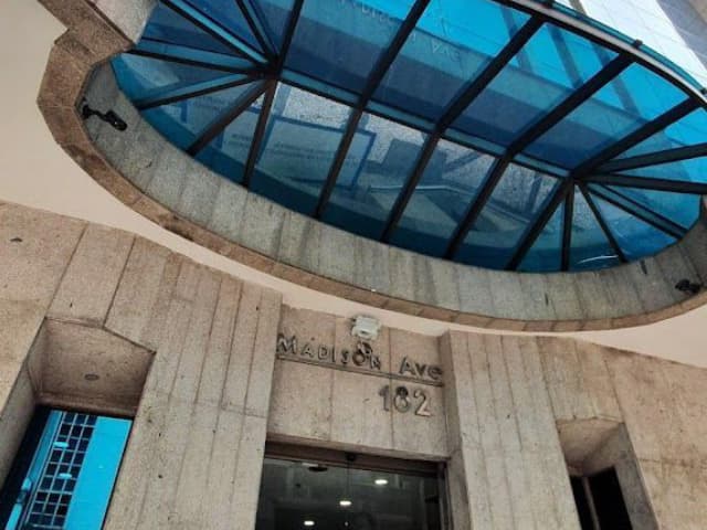 Comercial em leilão extrajudicial em Centro, Rio de Janeiro — Avenida Graça Aranha, 0