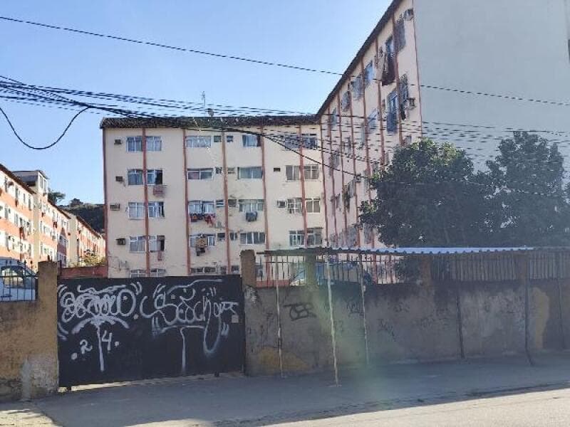 Apartamento em leilão extrajudicial em Brás de Pina, Rio de Janeiro — Rua Guaporé, nº 447, Apto. 201, BL 01