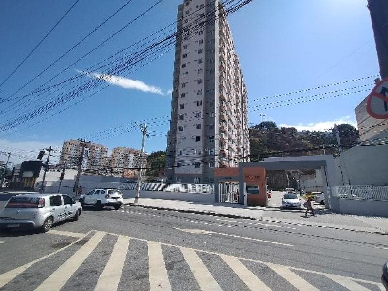 Apartamento em leilão extrajudicial em Bonsucesso, Rio de Janeiro — Avenida Dos Democraticos, nº 1913, Apto. 212, Bloco 1