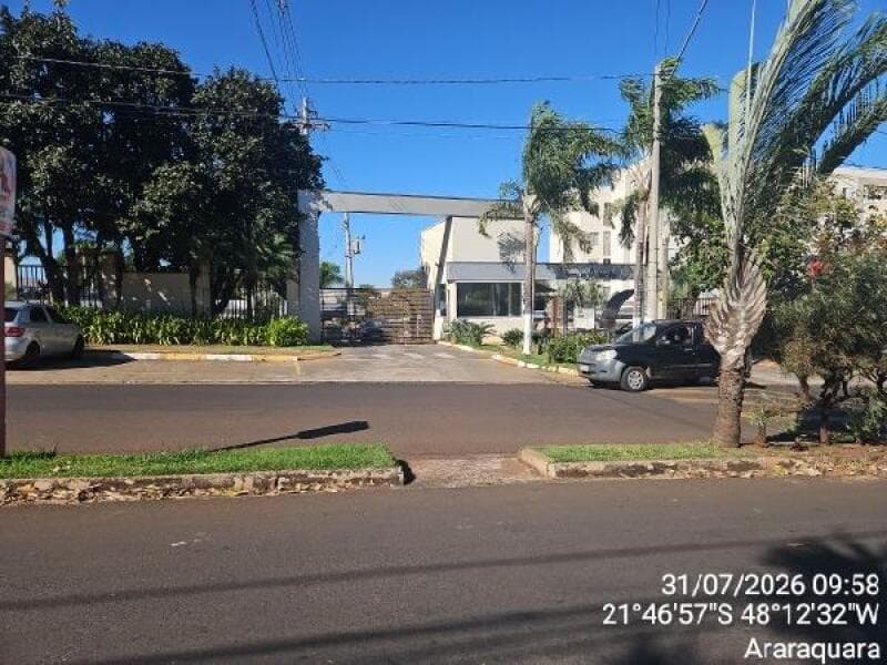 Apartamento em leilão extrajudicial em Parque Atlantis, Araraquara — Avenida Governador Orestes Quercia, N. 1301, Apto. 402, BL 06 PAV 04 VG DESCOBERTA
