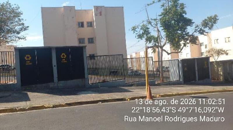 Apartamento em leilão extrajudicial em Núcleo Habitacional Vereador Edson Francisco da Silva, Bauru — RUA MANOEL RODRIGUES MADURO, N. 4-200, Apto. 32, AND 3 BL 04