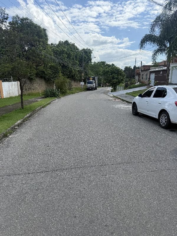 Apartamento em leilão extrajudicial em Campo Grande, Rio de Janeiro — Estrada João Melo, nº 485, Apto. 301, BL 19