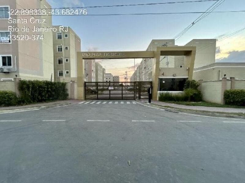 Apartamento em leilão extrajudicial em Santa Cruz, Rio de Janeiro — Rua Projetada C, N. 85, Apto. 303, BL17