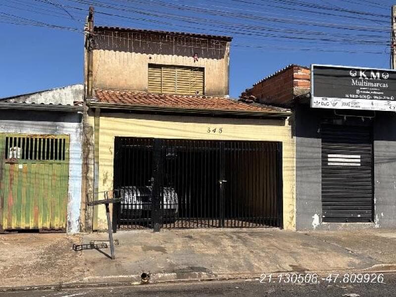Casa em leilão extrajudicial em Jardim Jandaia, Ribeirão Preto — Rua Paulo Marzola, nº 845