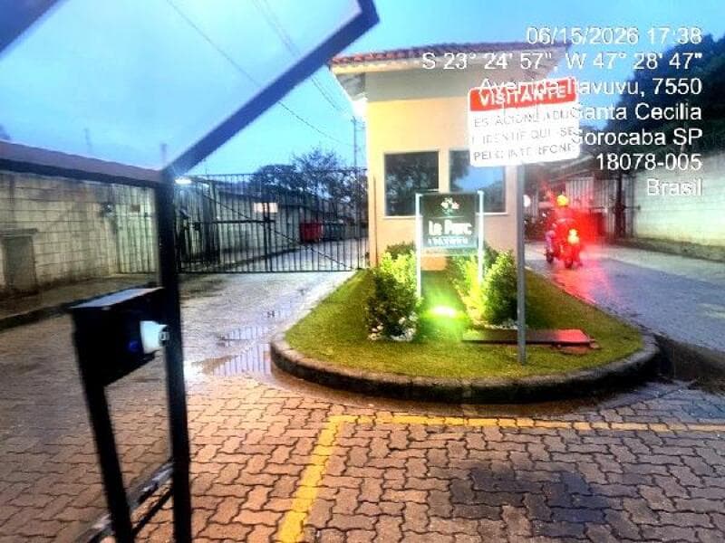 Apartamento em leilão extrajudicial em Jardim Santa Cecília, Sorocaba — Avenida Itavuvu, nº 8300, Apto. 34, 3 ANDAR 2 PAV BL 10 VG 208