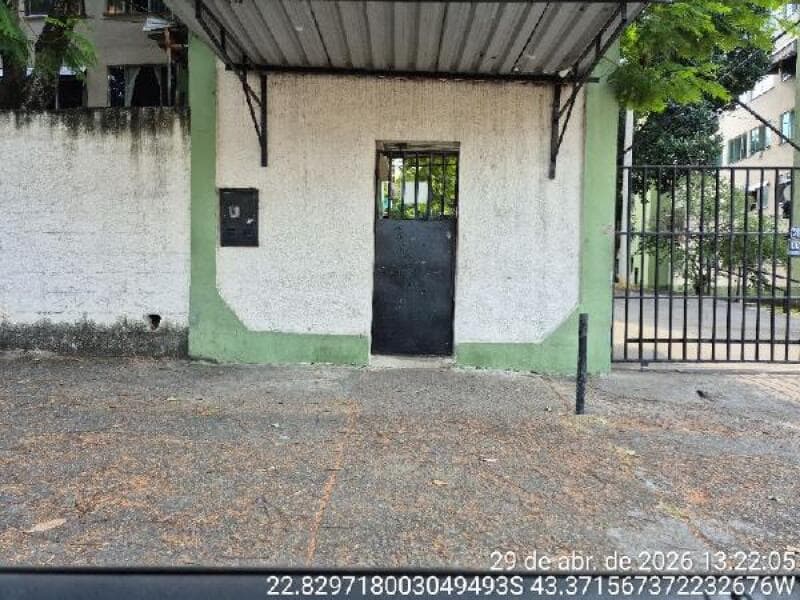 Apartamento em leilão extrajudicial em Guadalupe, Rio de Janeiro — Estrada Camboata, 3953- Apto. 202, BLOCO 5