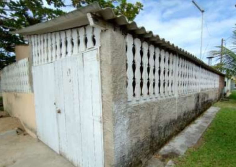 Casa em leilão judicial em Jardim Regina, Itanhaém — José Plácido de Medeiros, 13- ala C