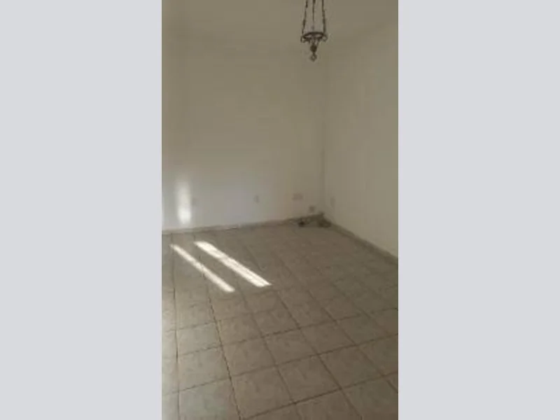 Casa em leilão extrajudicial em Centro, Iguaba Grande — Rua Manoel Fernandes Batista, 339
