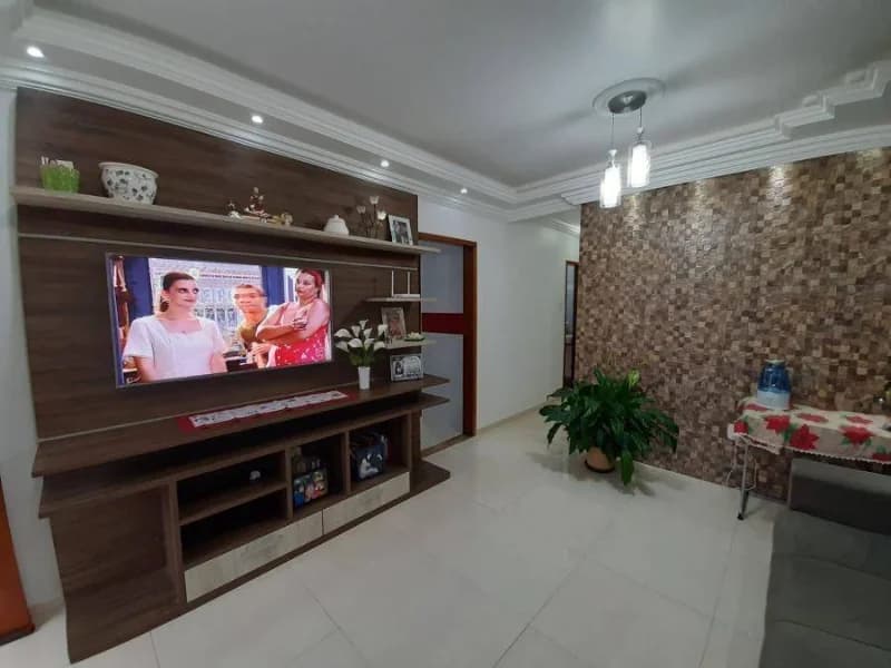 Casa em leilão extrajudicial em Vivendas do Coqueiro III, Campos dos Goytacazes — Rua Guerra Junqueiro, 24