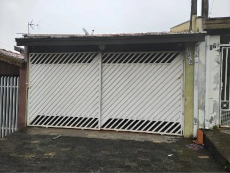 Casa em leilão extrajudicial em Pinhão, Taubaté — Avenida Professora Maud Sá de 180, Casa 2 - Condomínio Miranda
