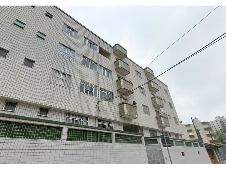 Apartamento em leilão judicial em Vila Tupi, Praia Grande — Rua Apinajés, 37 - Apartamento 02, Térreo, Edifício Lucas