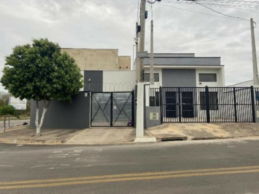 Casa em leilão judicial em Jardim Santa Marta, Sorocaba — Alameda Família Matieli, 230 - Casa 04
