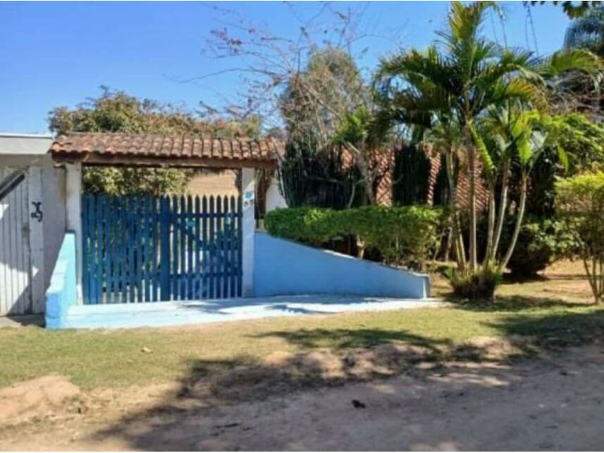 Casa em leilão judicial em Vitória Régia, Atibaia — Avenida Eucalíptos, 55