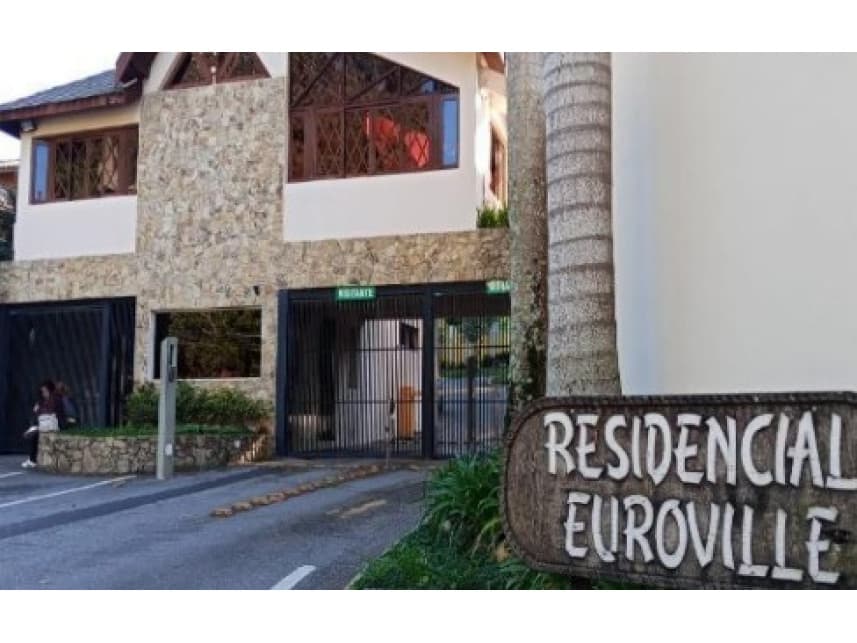 Casa em leilão extrajudicial em Residencial Euroville, Carapicuíba — Alameda Alemanha, 90 - Lote nº 04