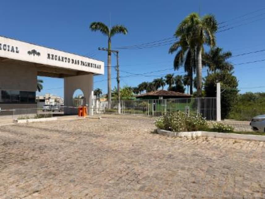 Apartamento em leilão extrajudicial em Parque Leopoldina, Campos dos Goytacazes — Rua Doutor Sílvio Bastos Tavares, 358 - Apto 303, Bl 06