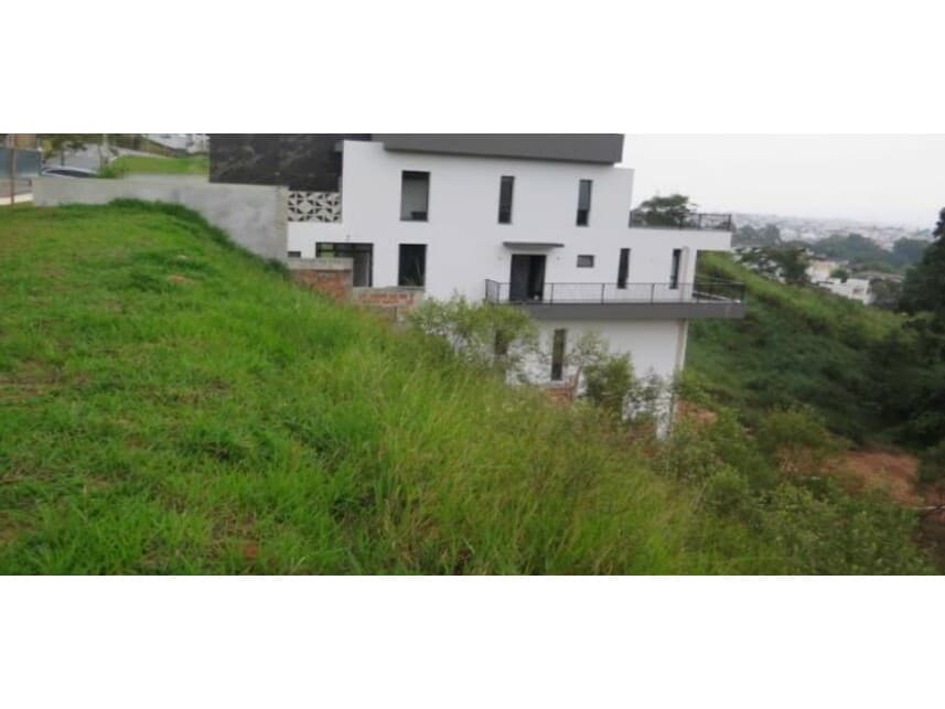 Terreno em leilão judicial em Serrinha, Itatiba — Rua Toyoki Hatanaka, s/n - Lote 04, Quadra 55