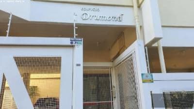 Apartamento em leilão judicial em Santa Olívia, Marília — Rua Presidente Vargas, nº 565