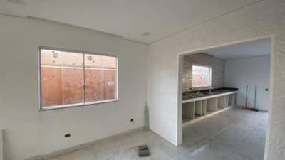 Casa em leilão extrajudicial em Santa Helena, Bragança Paulista — Alameda Dos Jardins, 112