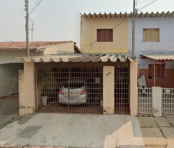 Casa em leilão judicial em Centro, Avaré — Rua Sergipe, nº 269