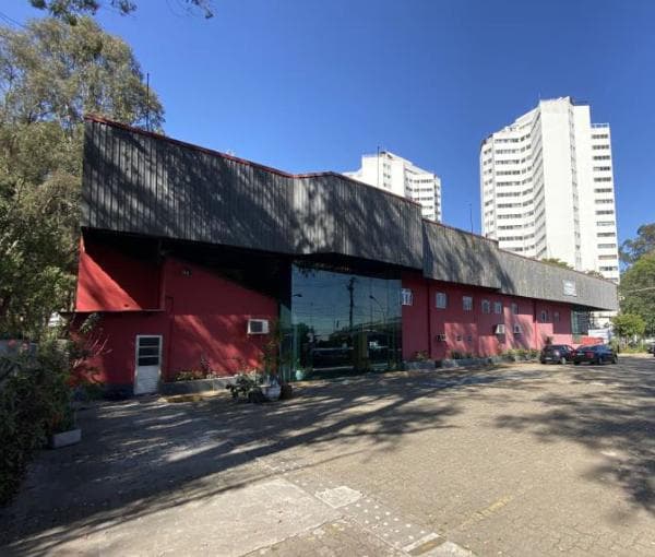 Comercial em leilão judicial em Jardim Boa Vista, São Paulo — Rodovia Raposo Tavares 3175