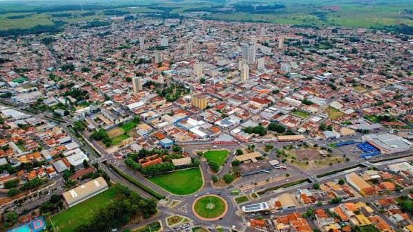 Terreno em leilão judicial em Jardim União, Lins — Rua Mem de Sá