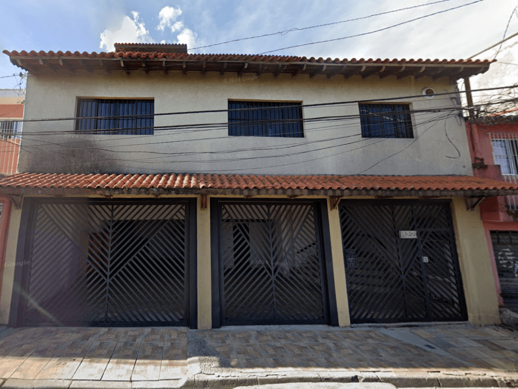 Casa em leilão judicial em Vila Yolanda, Osasco