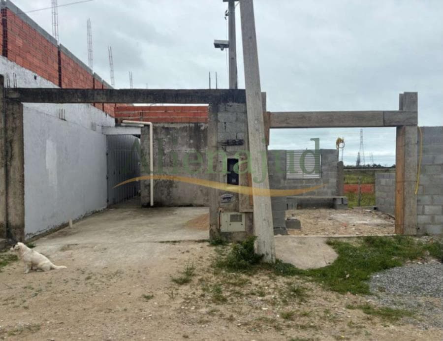 Casa em leilão judicial em Balneário Tupy, Itanhaém — Rua Bororos, 195