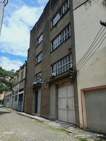 Prédio em leilão extrajudicial em Praça da Bandeira, Rio de Janeiro — Rua Pereira de Almeida, nº 27