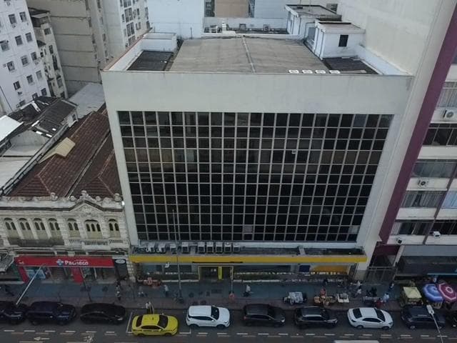 Comercial em leilão extrajudicial em Catete, Rio de Janeiro — Rua do Catete, 244