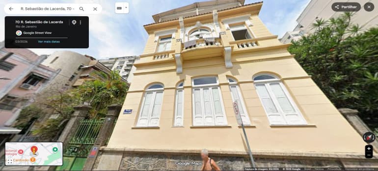 Prédio em leilão judicial em Laranjeiras, Rio de Janeiro — Rua Sebastião de Lacerda, 70