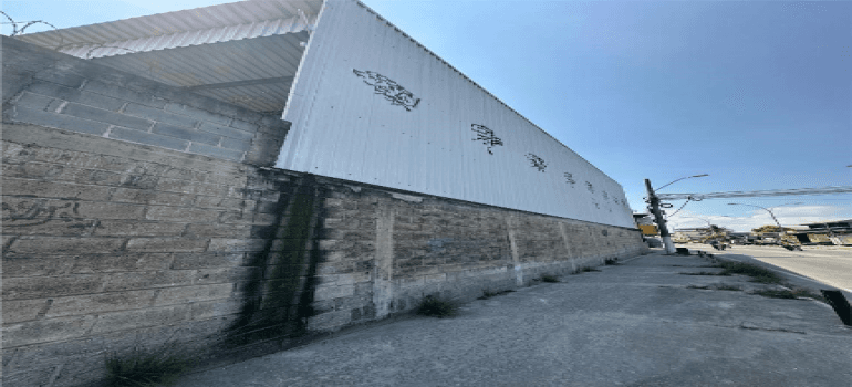Comercial em leilão judicial em Vila Rosário, Duque de Caxias — Av. Governador Leonel de Moura Brizola, s/n, Lote 16 Quadra 20