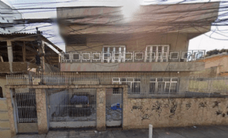 Casa em leilão extrajudicial em Jardim Vinte e Cinco de Agosto, Duque de Caxias — Rua Monte Caseros, nº 101, casa 03