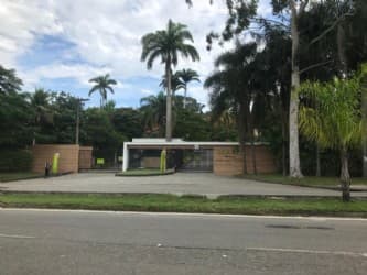Casa em leilão extrajudicial em Pendotiba, Niterói — Rodovia Prefeito João Sampaio, n° 154