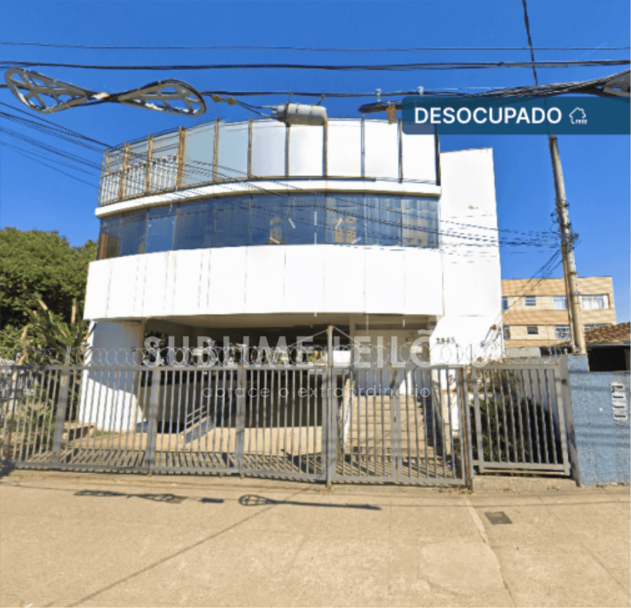 Comercial em leilão extrajudicial em Taquara, Rio de Janeiro — Estrada do Tindiba, 2545