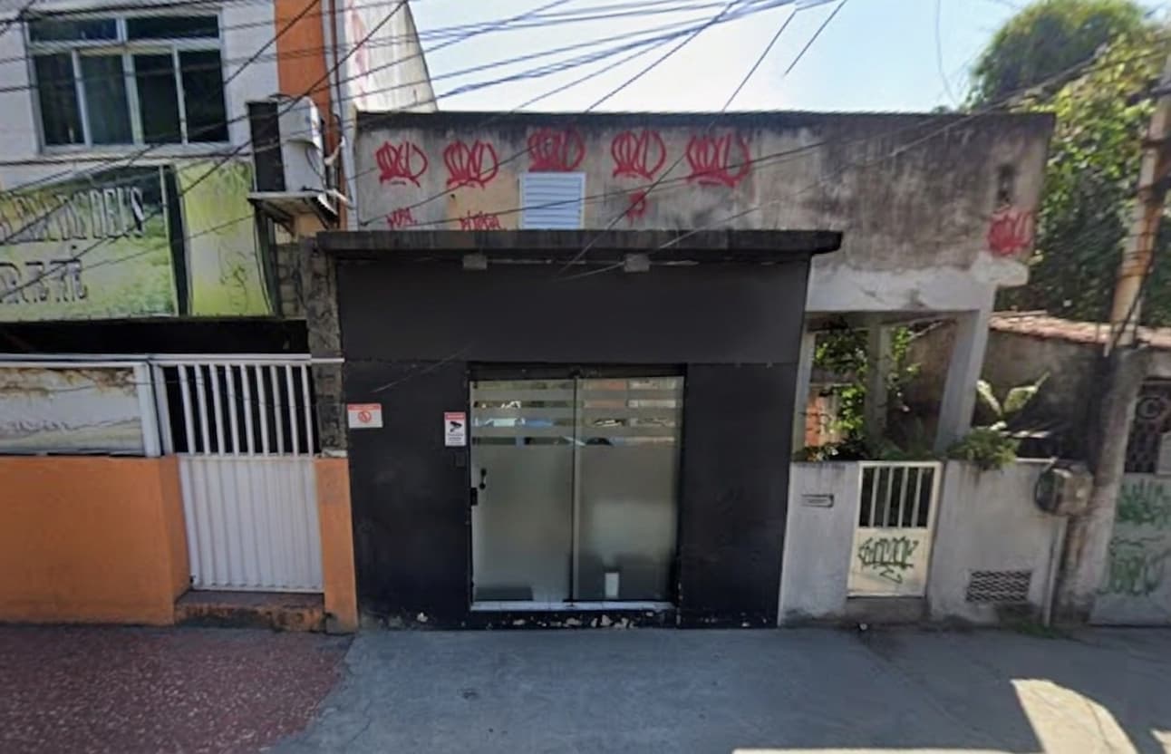 Casa em terreno de 78m² em Leilão — Rua Doutor Francisco Portela, nº 369, Patronato, São Gonçalo