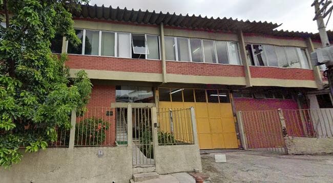Prédio de 2160m² em Leilão — Rua Joaquim Gonçalves, nº 52, Califórnia, Nova Iguaçu