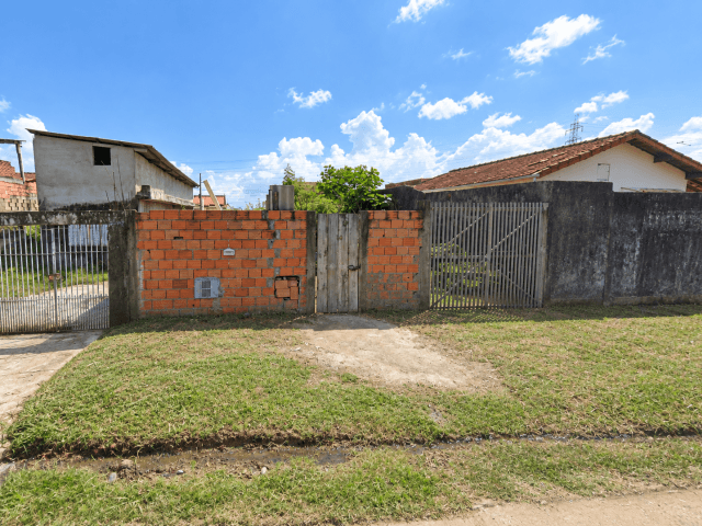Casa em terreno de 250m² em Leilão — Rua Iemanjá, 30, Balneário Tupy, Itanhaém