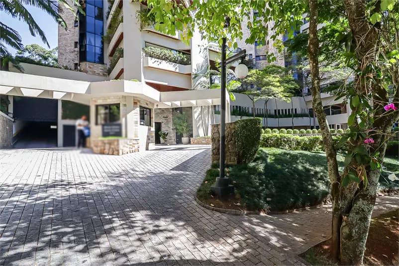 Apartamento de 287m² em Leilão — Rua Professor Alexandre Correia, nº 591, Paraíso do Morumbi, São Paulo