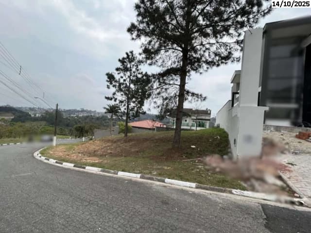Terreno de 798m² em Leilão — Rua Milão, Lote 23, Quadra 03, Jardim Imperial Hills III, Arujá