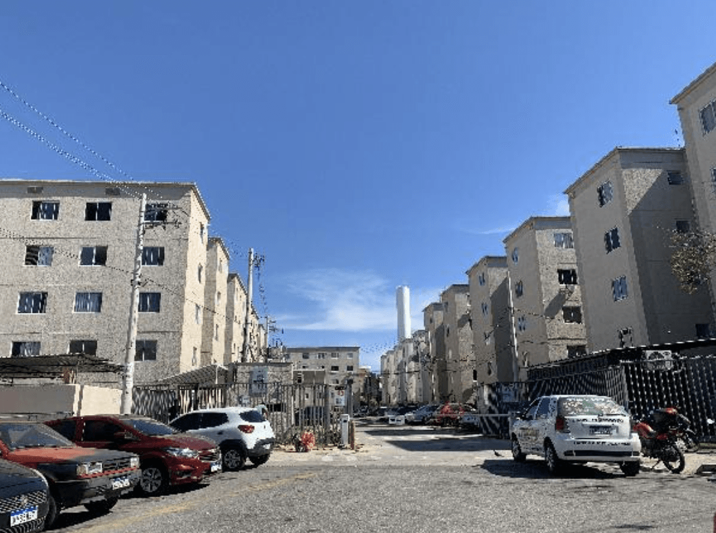 Apartamento de 40m² em Leilão — Avenida Marlene Cunha, nº 400, apto. 307, BL. 04, Brás de Pina, Rio de Janeiro