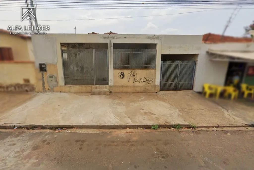 Terreno de 170m² em Leilão — Rua Araçatuba, n° 616, Jardim Bela Vista, Catanduva