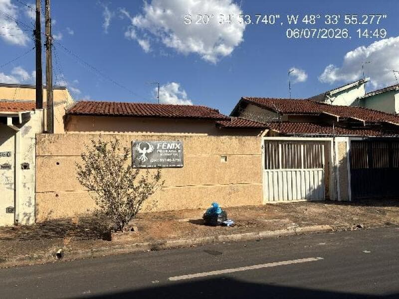 Casa de 70m² em Leilão — Avenida Joaquim Duarte Antiga Avenida P, nº 850, LT 05 QD 04, Jardim Feitoza, Barretos