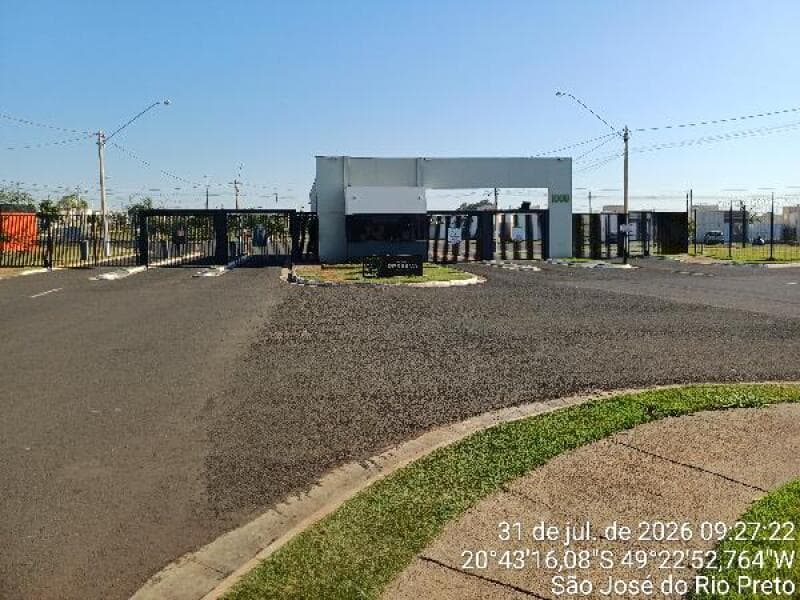 Casa de 48m² em Leilão — Rua Marcelino Chiquito, nº 274, São José do Rio Preto