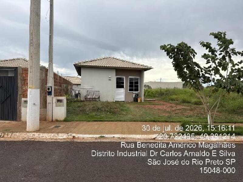 Casa de 44m² em Leilão — Rua Benedita Américo Magalhães, nº 927, QD 03 LT 01, São José do Rio Preto