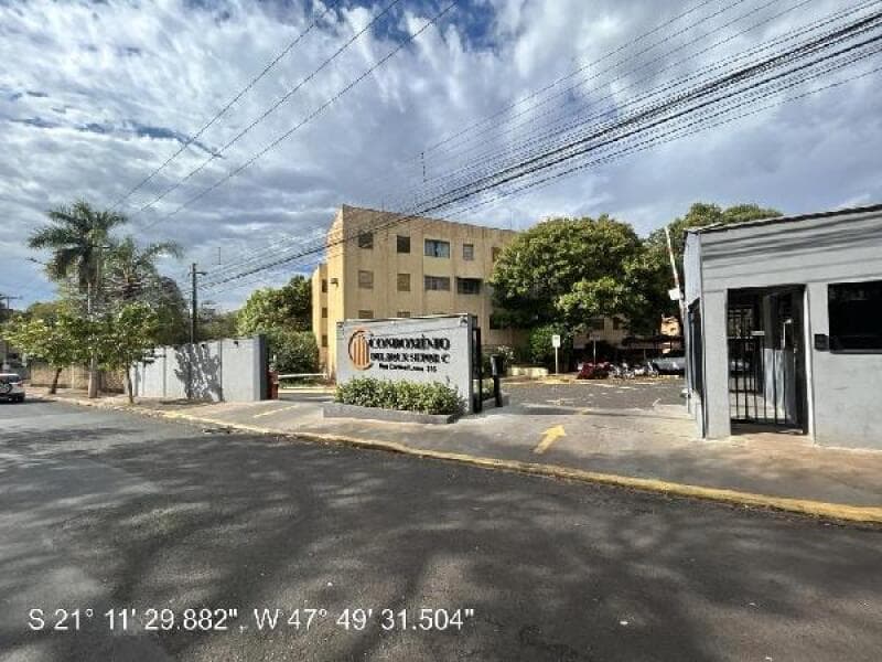 Apartamento de 55m² em Leilão — Rua Cardeal Leme, nº 315 Apto. 13, Bl 10 C, Vila Virgínia, Ribeirão Preto