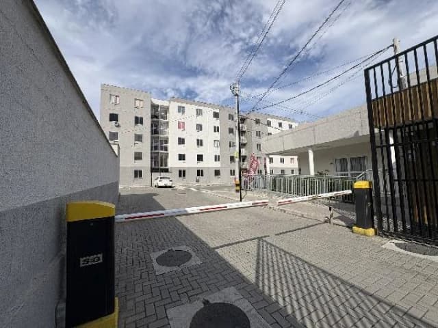 Apartamento de 45m² em Leilão — Rua Waldir Jose de Melo, nº 70 Apto. 206, Bl 02, Guaratiba, Rio de Janeiro
