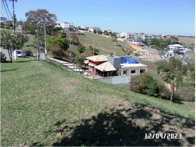Terreno de 1917m² em Leilão — Alameda Pôr do Sol, lote nº 05, da quadra V, do loteamento Parque Mirante do Vale, Parque Mirante do Vale, Jacareí