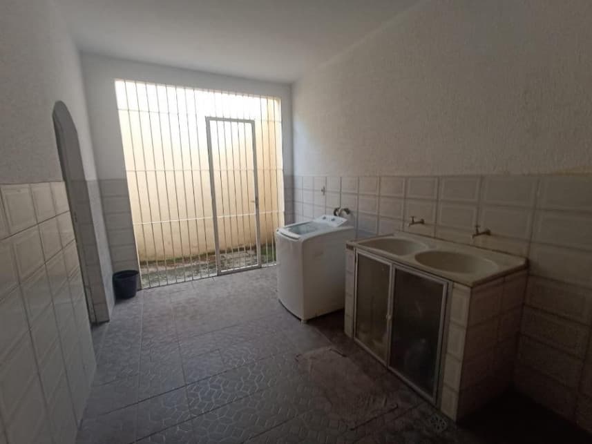 Casa de 257m² em Leilão — Rua Xv de Novembro, 211, Outeiro das Pedras, Itaboraí