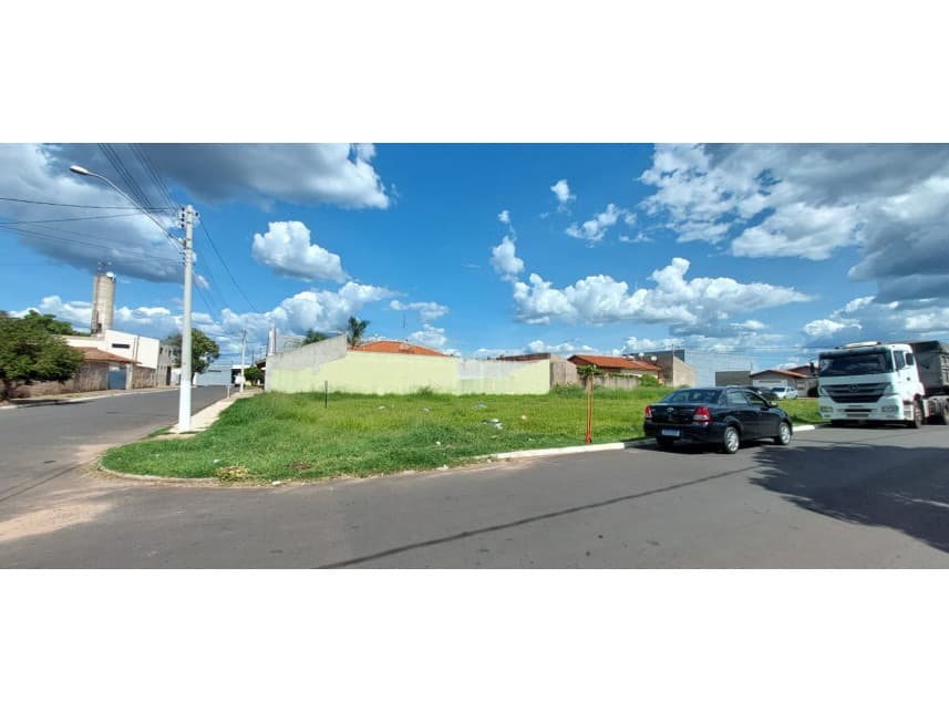 Terreno de 269m² em Leilão — Rua Orester Rosseto, S/N - Lote 01 Quadra H, Jardim Nossa Senhora Aparecida, Mineiros do Tietê