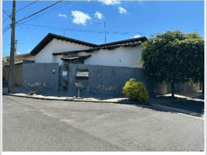 Casa de 101m² em Leilão — Rua Jair Domingos Teodoro, 3022, Park Residencial Colinas, Votuporanga
